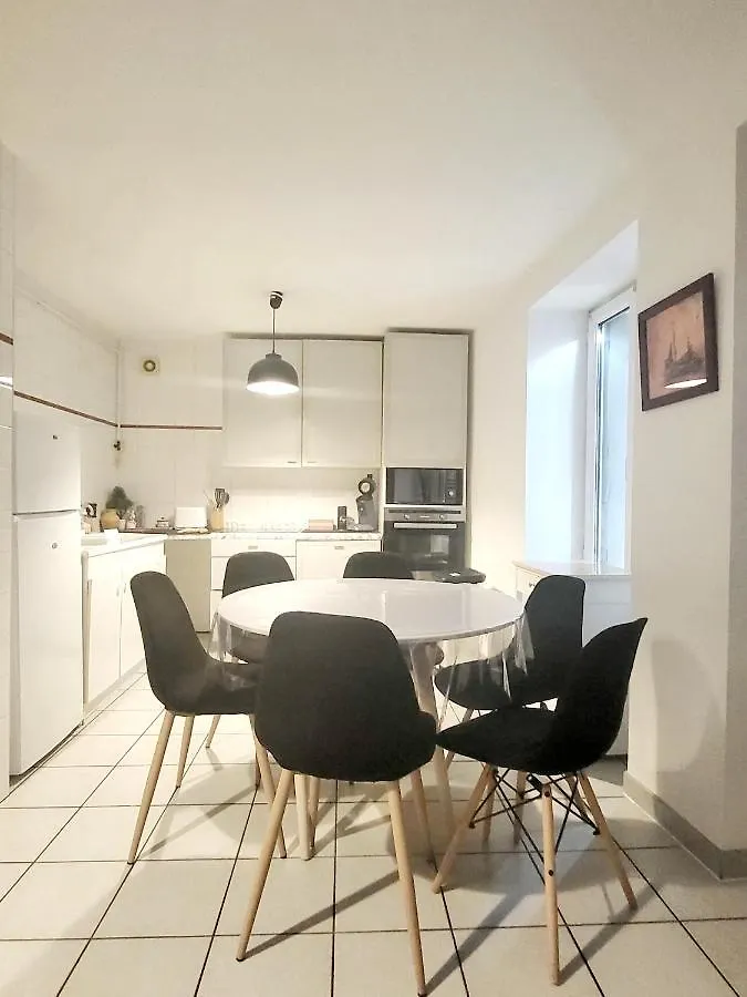 Appartement 2 Chambres Centre Ville Au Calme Valence  0*, Valence (Drome)